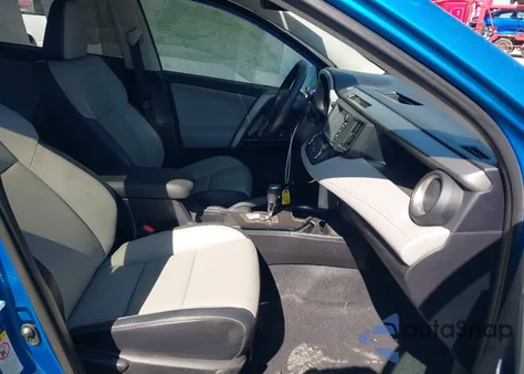 2017 Toyota Rav4 Limited z USA, uszkodzony, nr VIN 2T3YFREV7HW317579